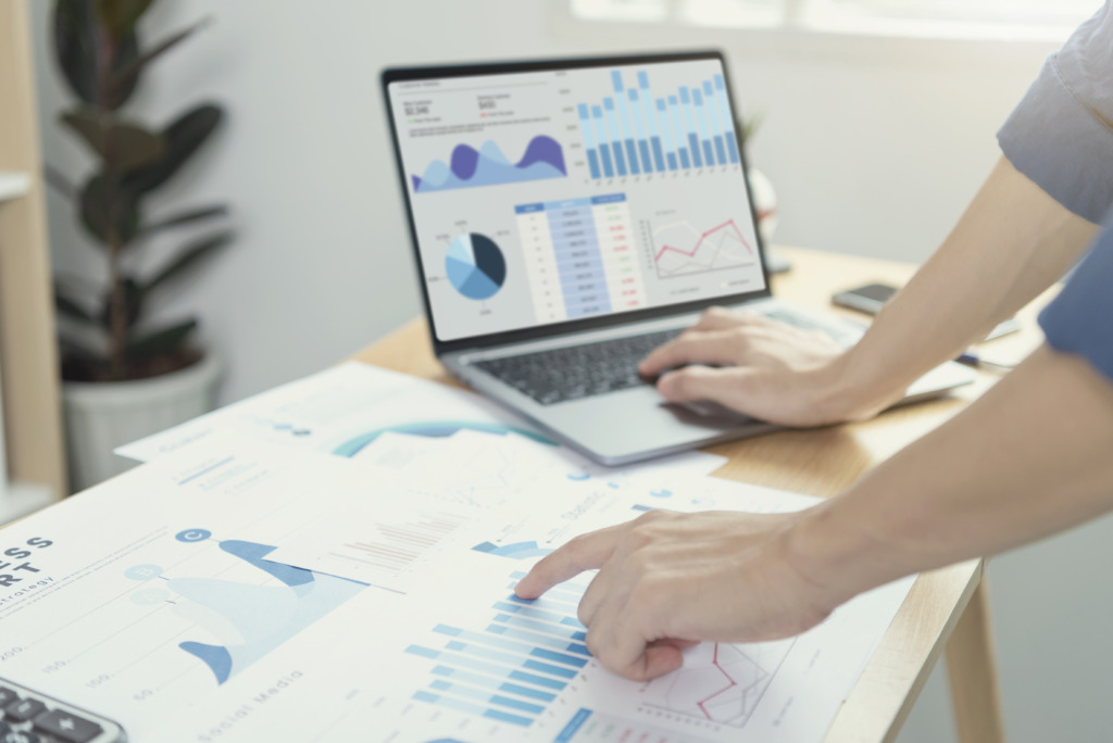 Como fazer tráfego pago no Google Ads passo a passo, Gestor de Tráfego: Contrate um Especialista em Tráfego Pago